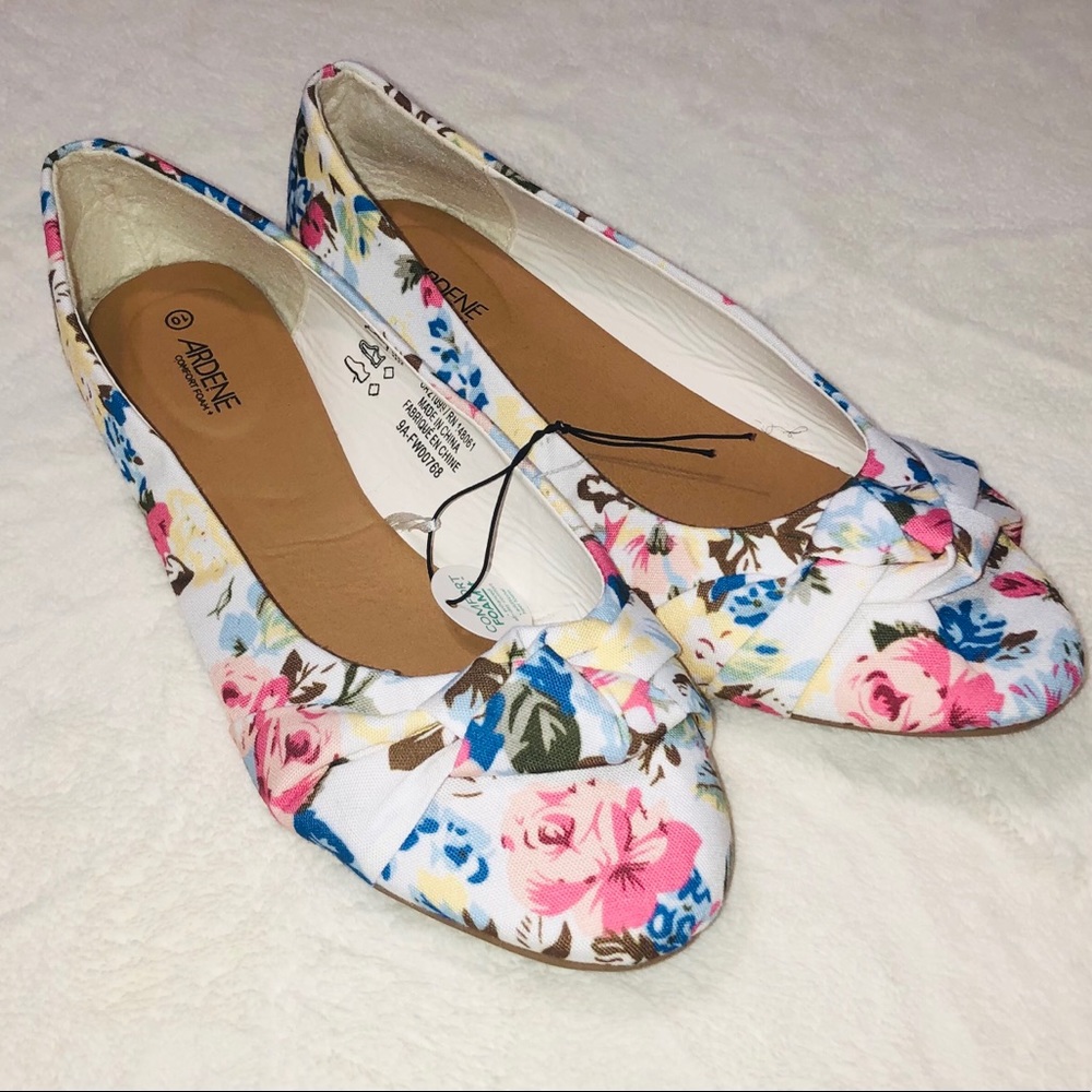 ARDENE COMFORT FOAM FLATS - Picture 2 of 4